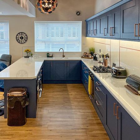 Robin's Nest Villa Edwinstowe Exterior foto